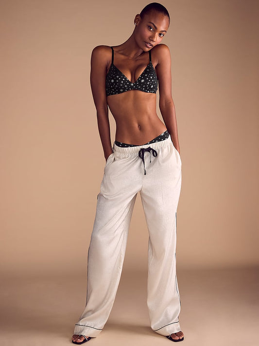Vithtctoria's Sethtcret Sexy Tee Smooth Wireless Push-Up Bra Smooth
