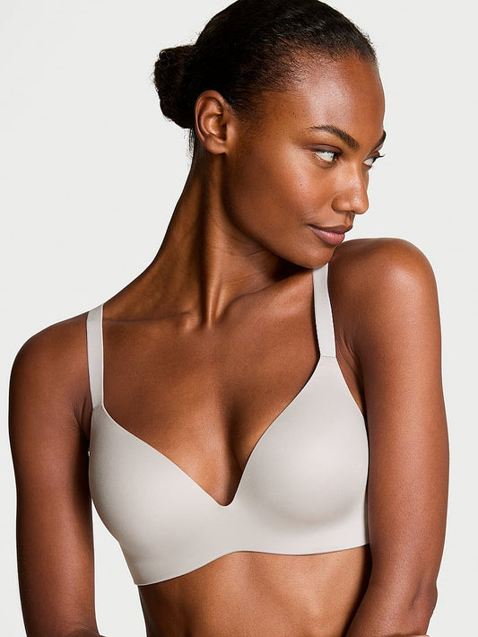 Vithtctoria's Sethtcret Bare Infinity Flex Wireless Perfect Shape Bra Smooth